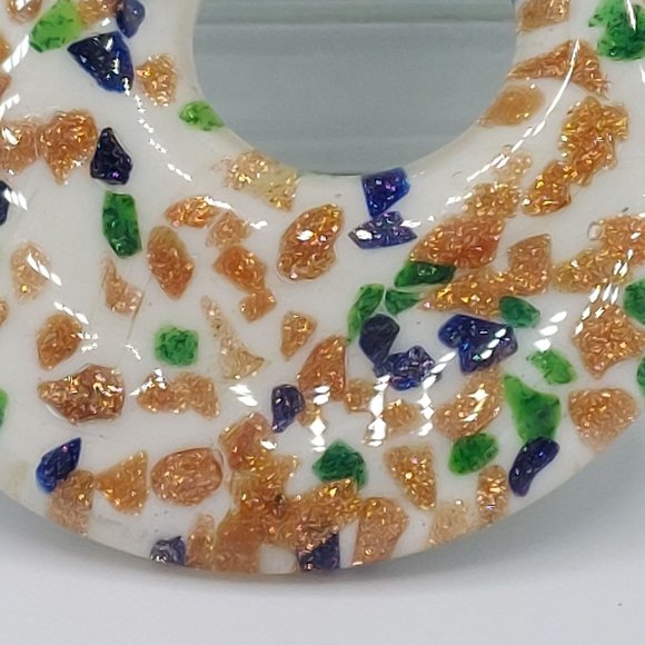 Vintage 80's white and Silver Toned Long Necklace White Glass Beads Pendant - Picture 2 of 6